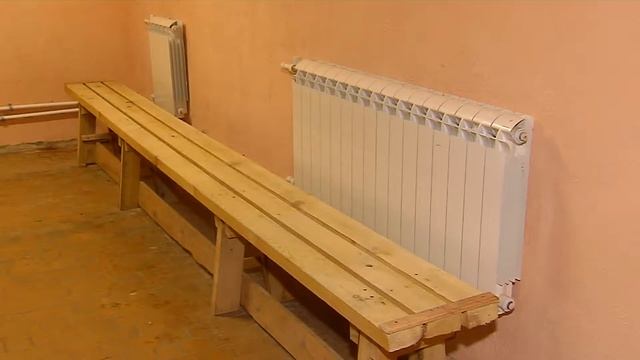 Сюжет: в Старожилово после пятилетнего простоя вновь заработала местная общественная баня смотреть онлайн