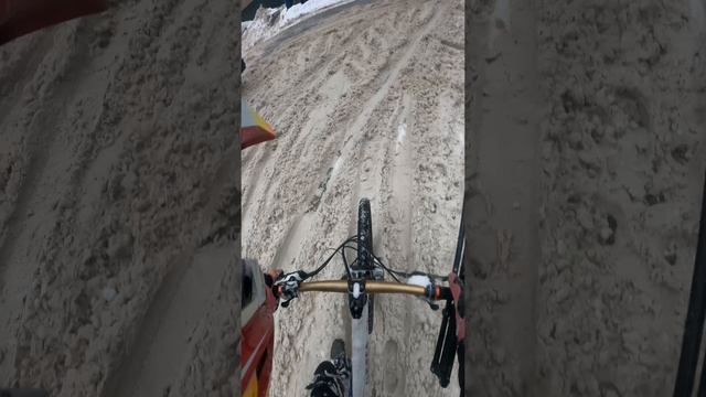 Состояние дворов зимой