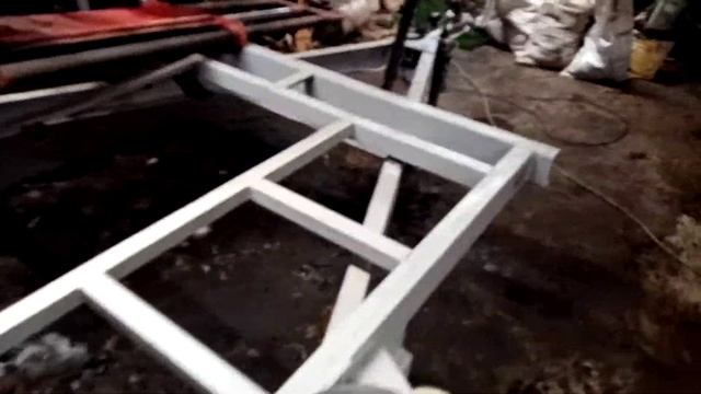 Собирают мгбу на прицепе смотреть онлайн