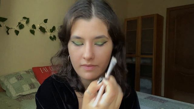 делаю макияж голосом бабки из шкя. смотреть онлайн