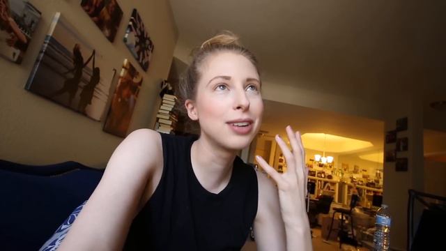 READING THE NEW TWILIGHT BOOK! | READING VLOG смотреть онлайн