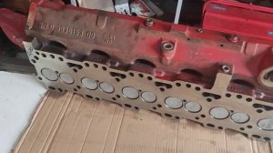 Установка головки блока цилиндров Cummins 8.3 (6CTAA8.3)