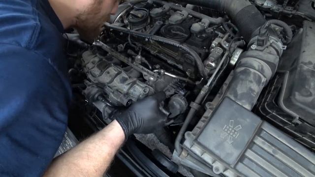 VW Audi 2.0L TFSI CCTA Water Pump & Intake Removal смотреть онлайн