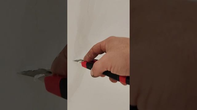 КАК заделать микро трещины на потолке смотреть онлайн