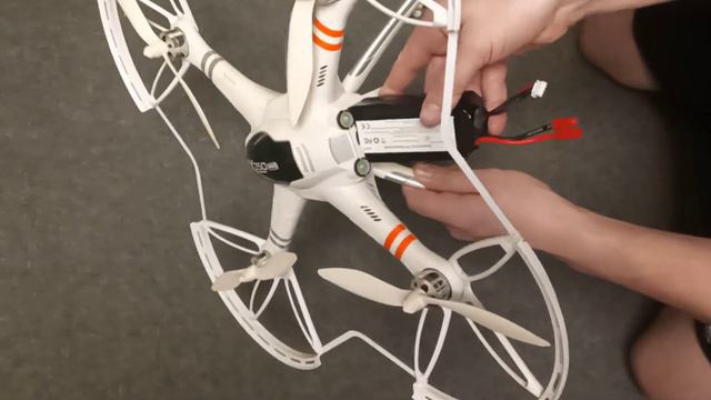 The drone battery does not fit Walkera QR 350 PRO смотреть онлайн