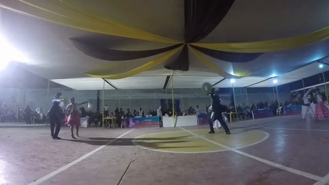 Kiara Bravo y Alonso Quispe Academia Gerardo Ramos en San Antonio смотреть онлайн