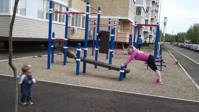 Family Fitness #3 смотреть онлайн