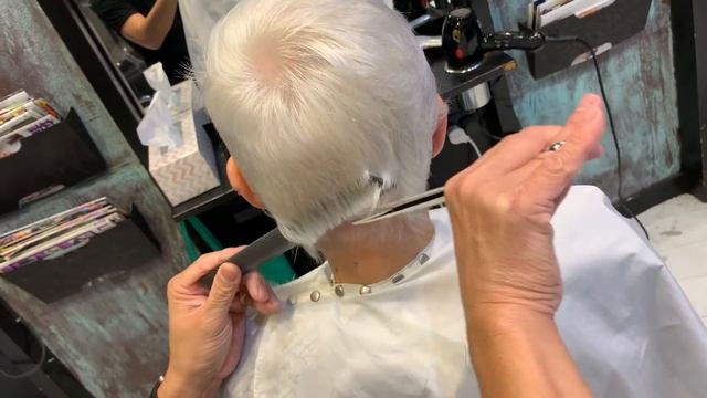 Dry Cut Pixie / #15 Super Cut Diary смотреть онлайн