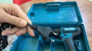 Makita HP333D CORDLESS HAMMER DRIVER DRILL ម៉ូទ័រស្វានម៉ាគីតាប្រេីថ្ម12V