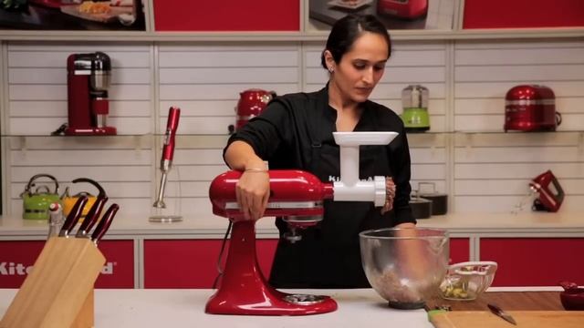 Food Grinder, Fruit Vegetable Strainer & Sausage Stuffer Attachments смотреть онлайн