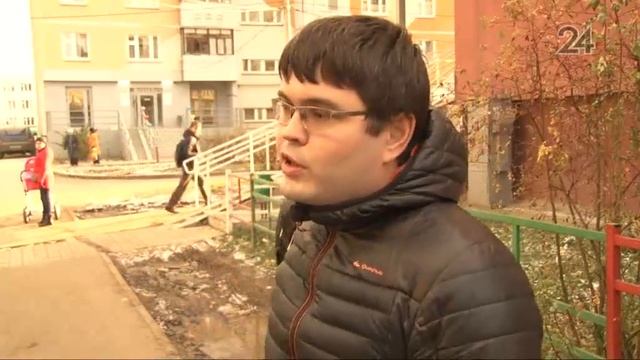 Казанец отдал телефон в ремонт и никак не может его вернуть смотреть онлайн