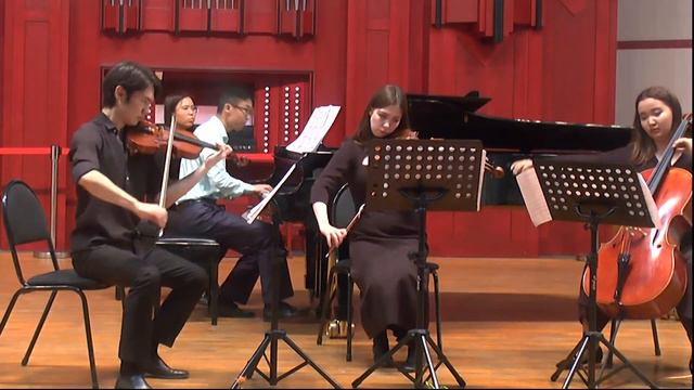 W.A.Mozart. Piano quartett g-moll, 1 part.
В.А.Моцарт. Фортепианный квартет соль минор, 1 часть. смотреть онлайн