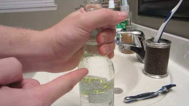 Party Tricks-Blowing out a Bottle! смотреть онлайн