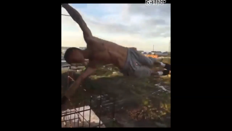 Китайский строитель-спортсмен смотреть онлайн