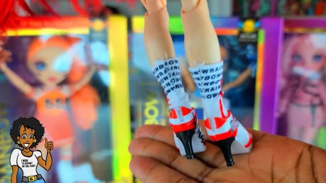 Rainbow High Cheer Dolls | Unboxing Ruby Anderson | Instant Ry Play #collecttherainbow смотреть онлайн