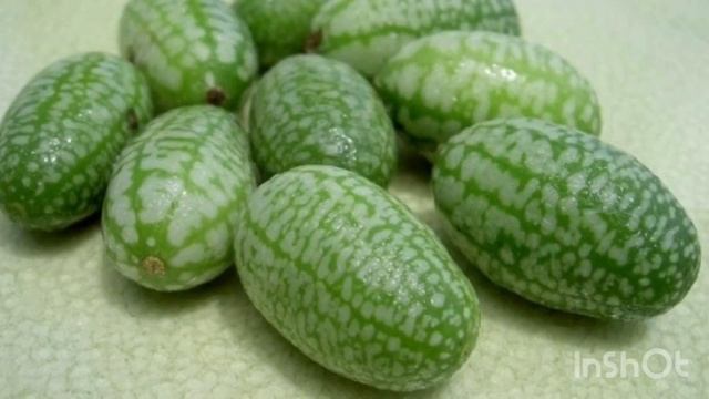 З августа - Международный день арбуза. Самые интересные факты об арбузе. Самый маленький и большой смотреть онлайн