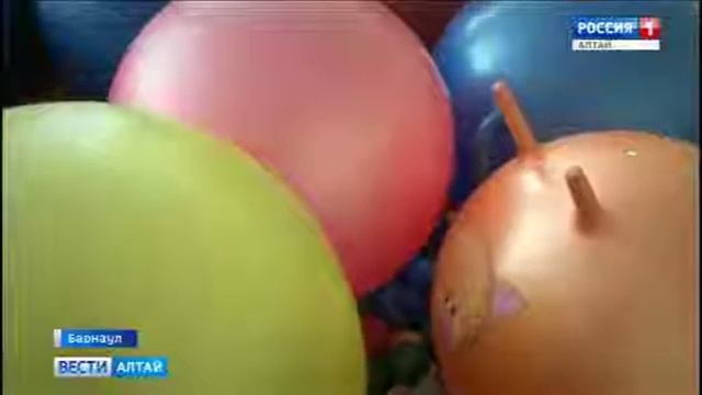 Больше 300 пенсионеров прошли курсы компьютерной грамотности смотреть онлайн