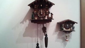 Часы  с кукушкой из Шварцвальда