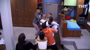 Дом-2: Потасовка между Серафимом и Родионом