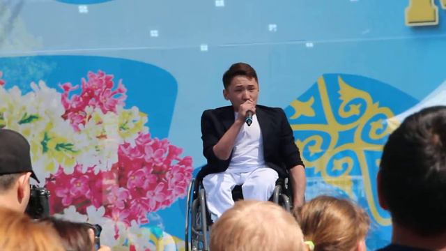 Выступления на день победы - Зеленый цвет твоих любимых глаз смотреть онлайн