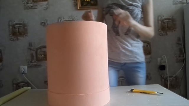 Огромная шляпная коробка из ДВП смотреть онлайн