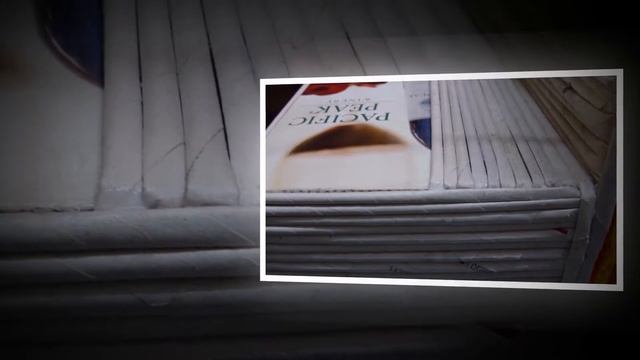 КАК СДЕЛАТЬ МЕБЕЛЬ ИЗ КАРТОННЫХ КОРОБОК И ГАЗЕТНЫХ ТРУБОЧЕК. смотреть онлайн