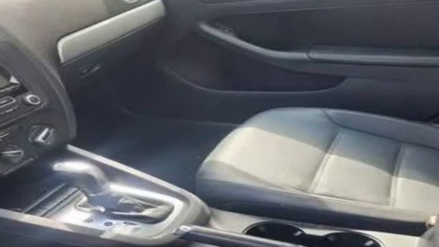 2013 Volkswagen Jetta 2.5L SE Sedan 4D (san jose, California) смотреть онлайн