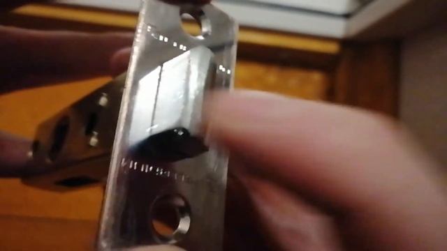 Дверная ручка сломалась, щеколда застревает, решение смотреть онлайн