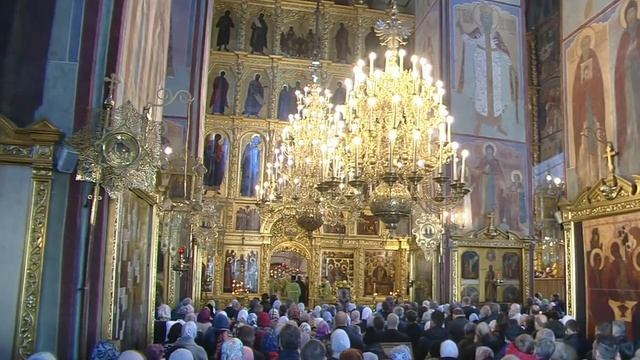 Божественная литургия. Троице Сергиева лавра, г. Сергиев Посад . смотреть онлайн