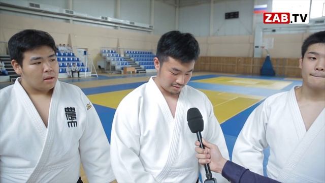 Читинские дзюдоисты научились приему "подхвата" у японцев смотреть онлайн