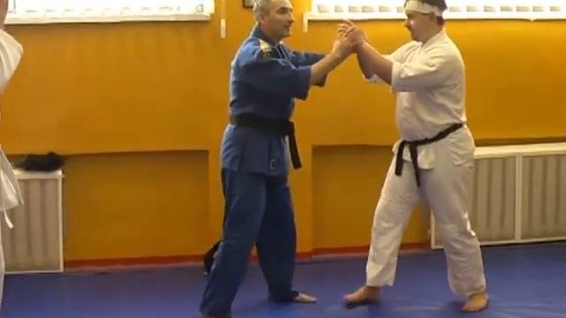 05 Удар рукой в пах смотреть онлайн