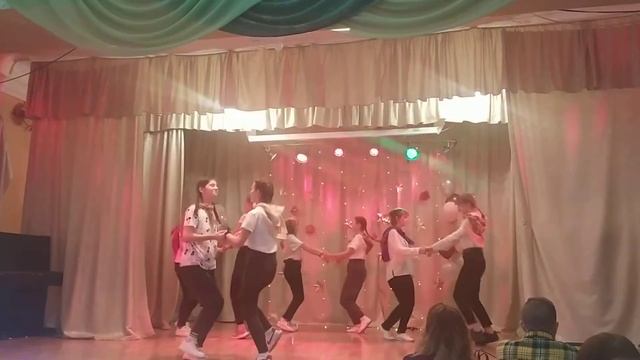день первокурсника-Нарезки для песен смотреть онлайн