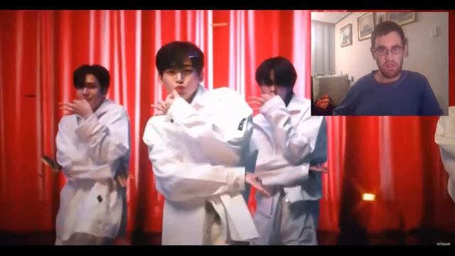 Kiwi Reacts to CRAVITY - Groovy смотреть онлайн