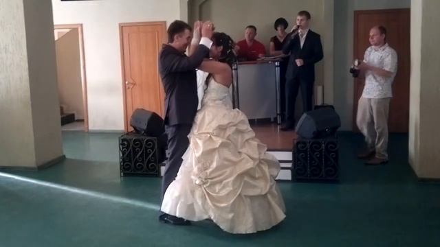 Свадебный танец смотреть онлайн