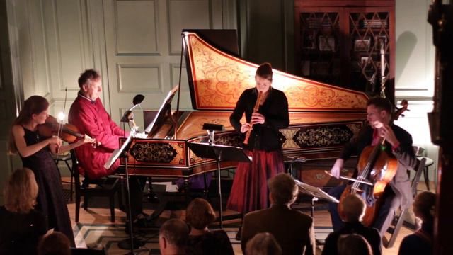 Trio Sonata in F Major, HWV 389 - George Frideric Handel смотреть онлайн