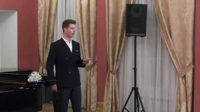 Egor Sergeev - baritone - W.A. Mozart - Rivolgete a lui lo sguardo from Cosi fan tutte смотреть онлайн