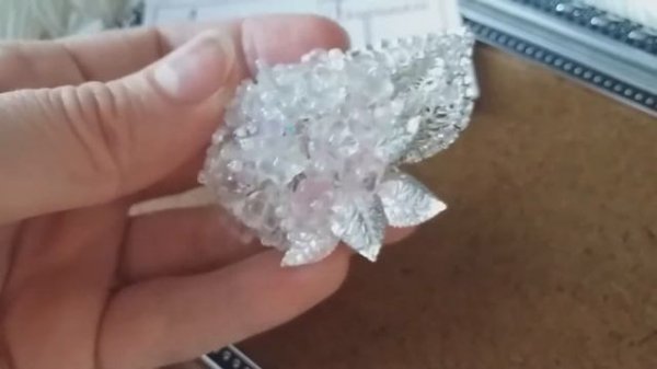 Брошь "Гортензия"/Hortense brooch made of crystal beads and wire.