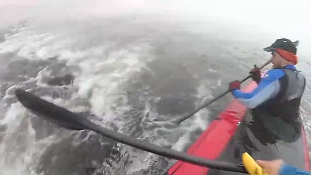 ̶Т̶р̶о̶е̶ ̶в̶ ̶к̶а̶н̶о̶е̶ Двое в байдарке смотреть онлайн