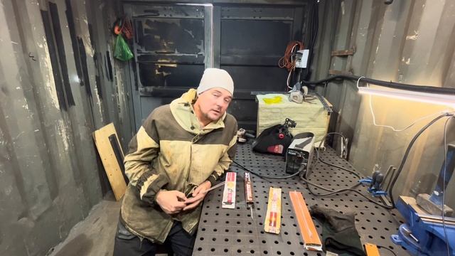 Какие электроды выбрать начинающему сварщику смотреть онлайн