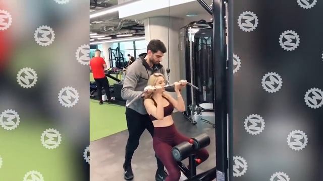 Чудики в Качалке! Приколы в Тренажерном Зале Снятые На Камеру! смотреть онлайн