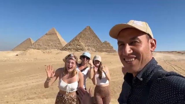 Wycieczka z Hurghady do piramid autokarem смотреть онлайн