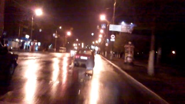 Санки и Москвич ))