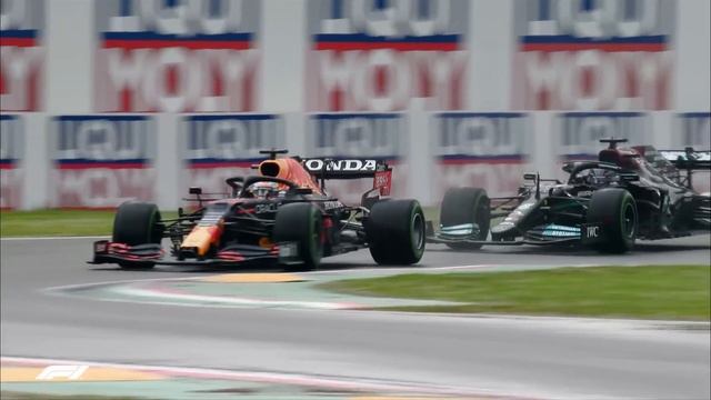 Lewis Hamilton vs. Max Verstappen: The 2021 Battle So Far смотреть онлайн