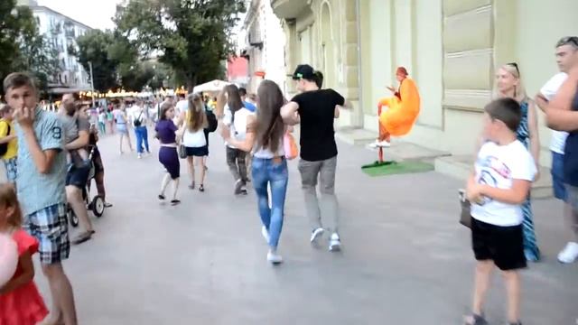 РАДОСТЬ на Дерибассовской (3) (сумку я забыла!...) - "Одесский дворик" в Одессе - 2016 смотреть онлайн