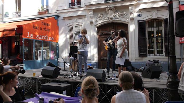 Manhã De Carnaval-Les Quatre Horizons-For KHEIRA-BEIJA JEANZAC смотреть онлайн