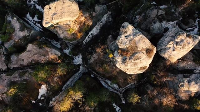 Пермский край. Усьвинские столбы. Голубые озера. Каменный город. смотреть онлайн