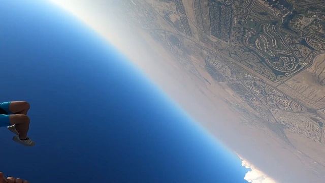 WORLDS BEST PLACE TO GO SKYDIVING смотреть онлайн