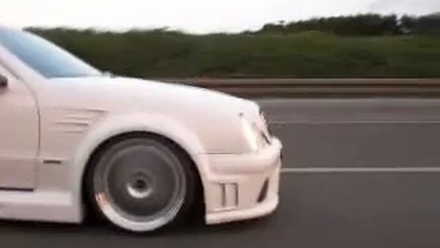 Mercedes-Benz CLK-Class CLK C208 Tuning