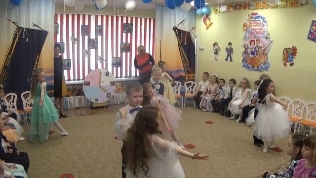 "Выпускной Вальс" Петербургский бал. Выпускной в детском саду смотреть онлайн