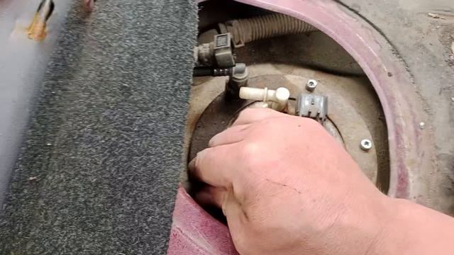 Как снять бензонасос Daewoo Matiz (Део матиз) смотреть онлайн